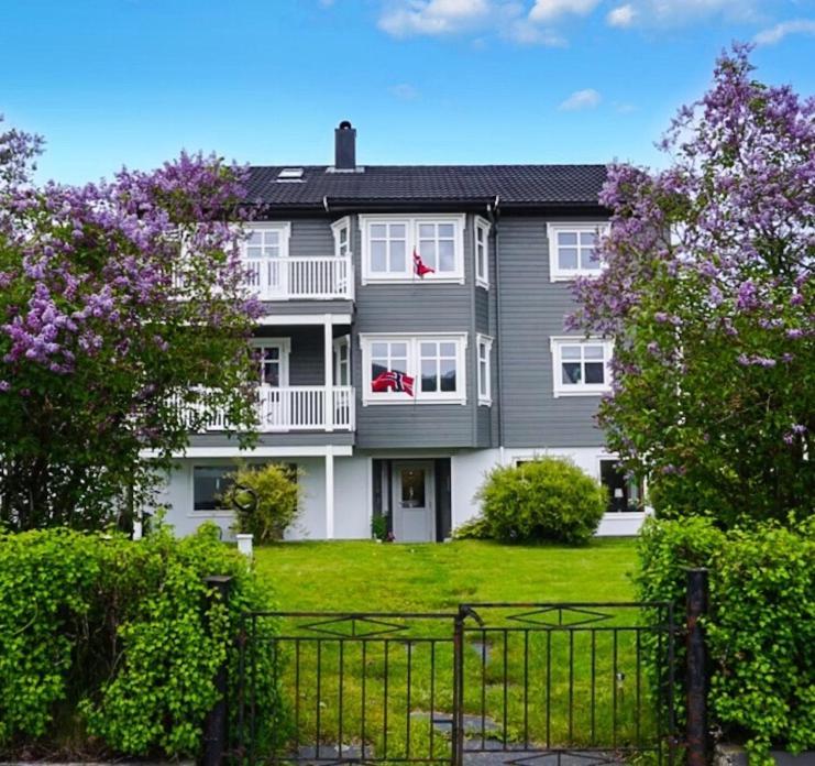 Ola Bua Near The Atlantic Road Apartment Lyngstad Екстериор снимка