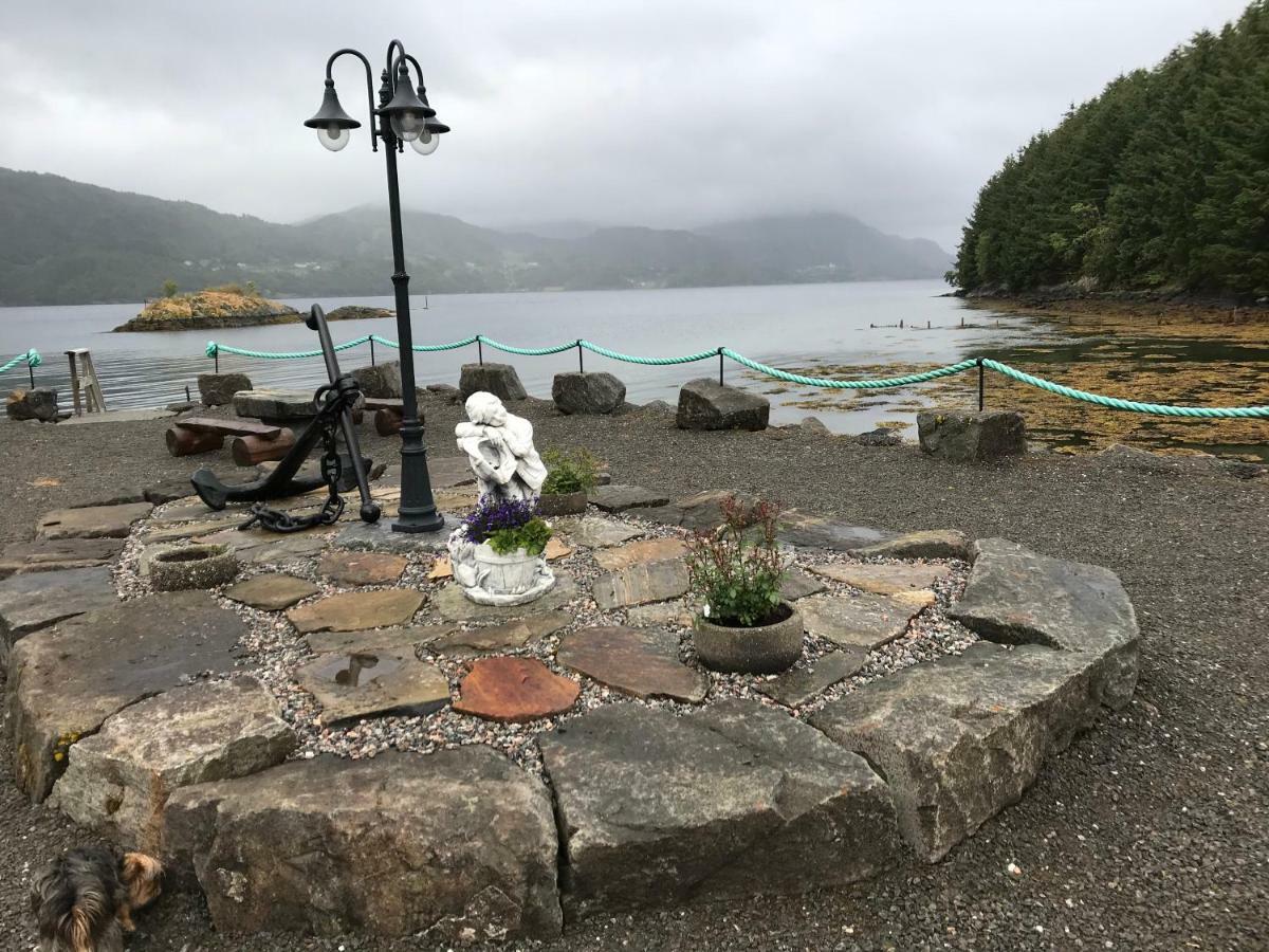 Ola Bua Near The Atlantic Road Apartment Lyngstad Екстериор снимка