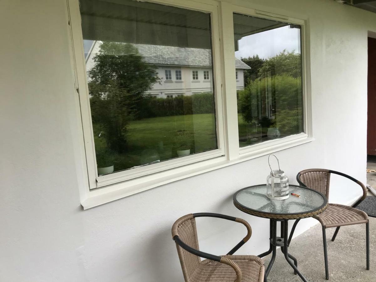 Ola Bua Near The Atlantic Road Apartment Lyngstad Екстериор снимка