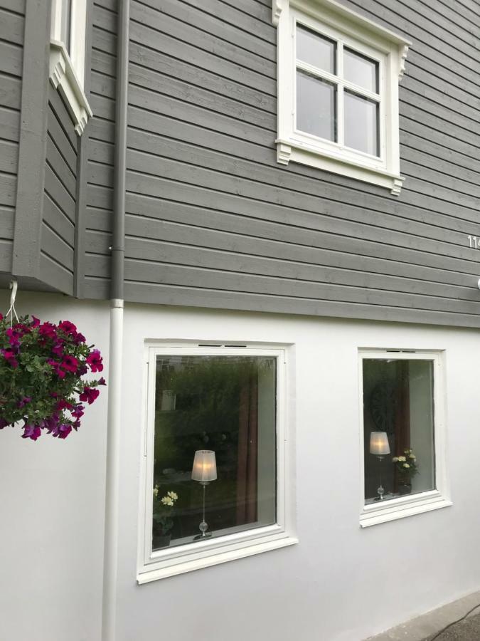 Ola Bua Near The Atlantic Road Apartment Lyngstad Екстериор снимка