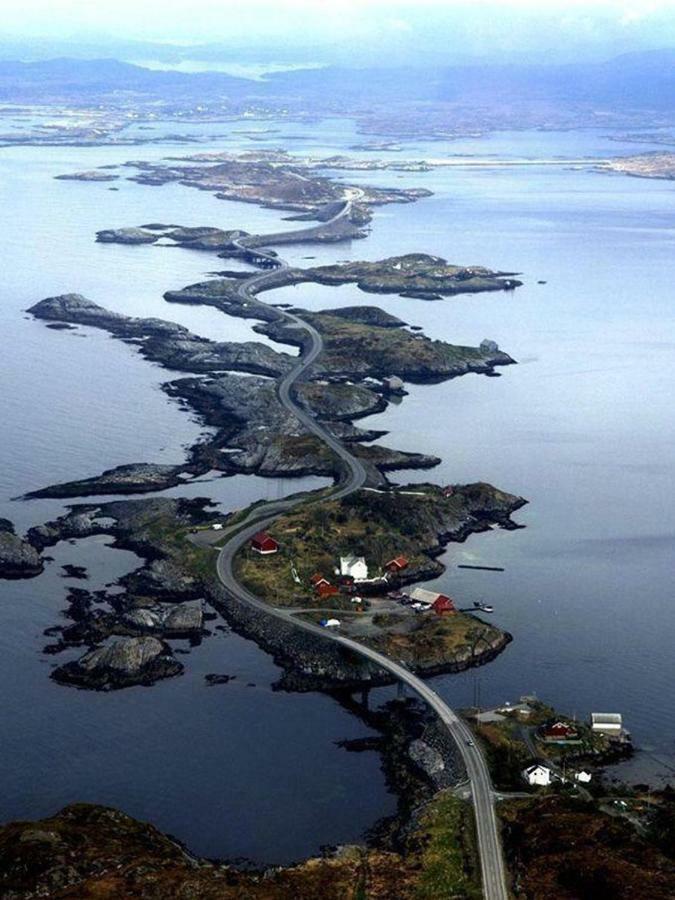 Ola Bua Near The Atlantic Road Apartment Lyngstad Екстериор снимка